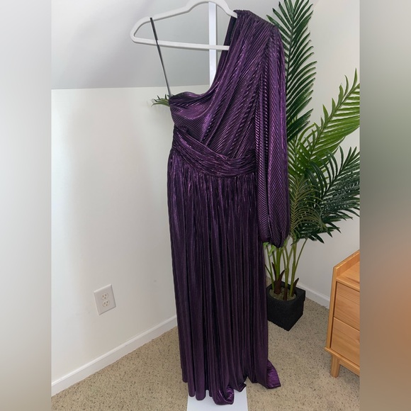 Bronx and Banco Florence Pleated One Shoulder‎ Slit Gown Maxi Dress Purple M - Picture 7 of 7